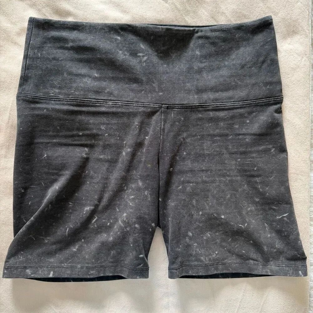 Pink VS Sport Everyday Bike Shorts M Mineral Wash